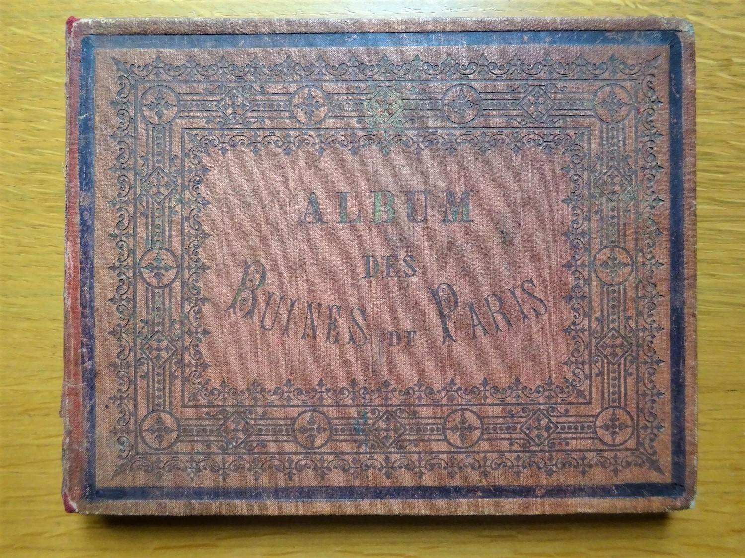 Album photographique des ruines de Paris