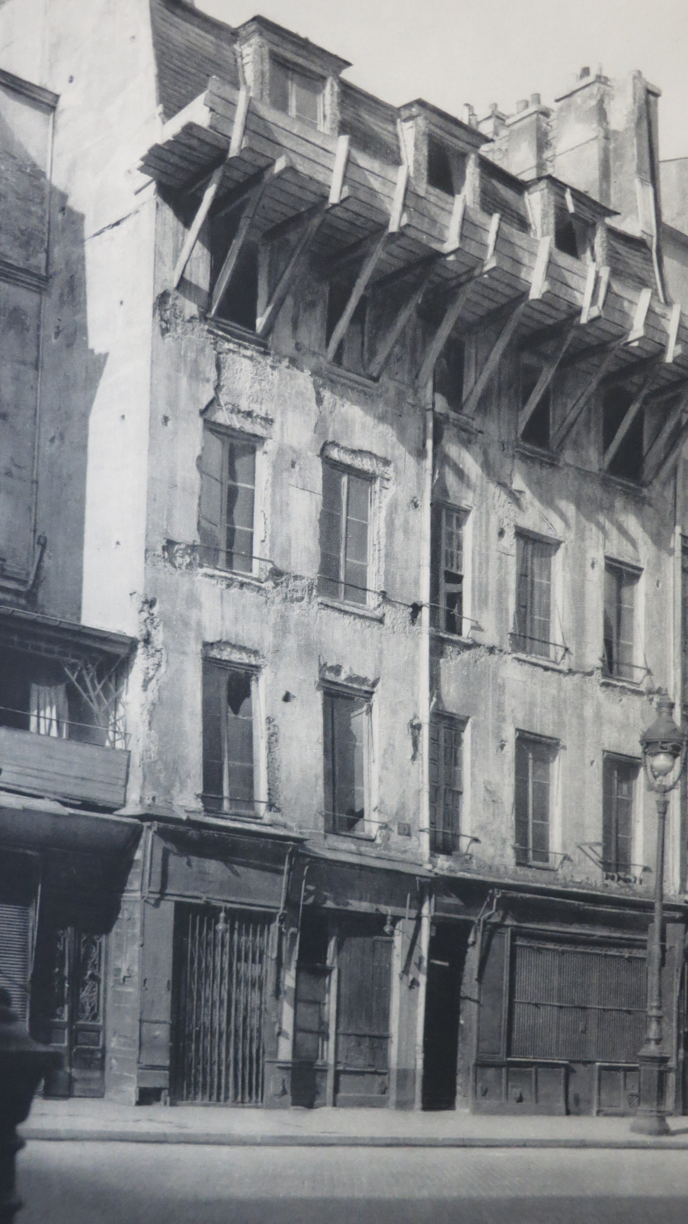 Les Ilots insalubres et glorieux de Paris