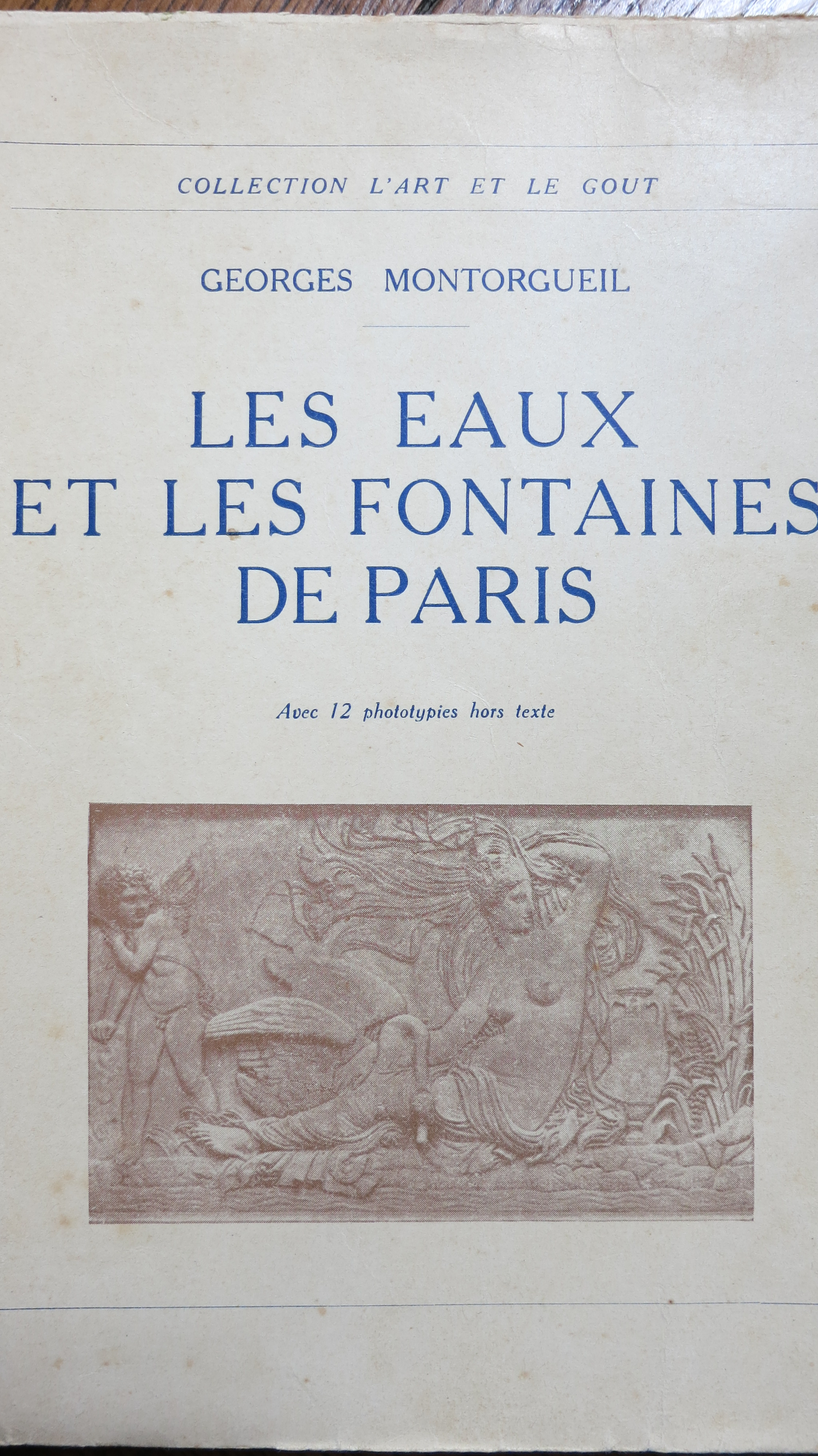 Les Eaux et les Fontaines de Paris